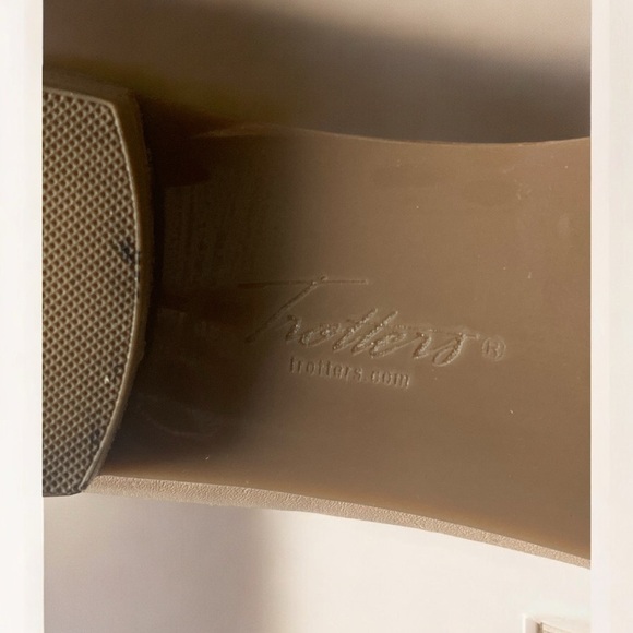 TROTTERS HONESTY Stylish Lightweight Neutral Tan Leather Ballet Flat Siz… - Picture 6 of 10